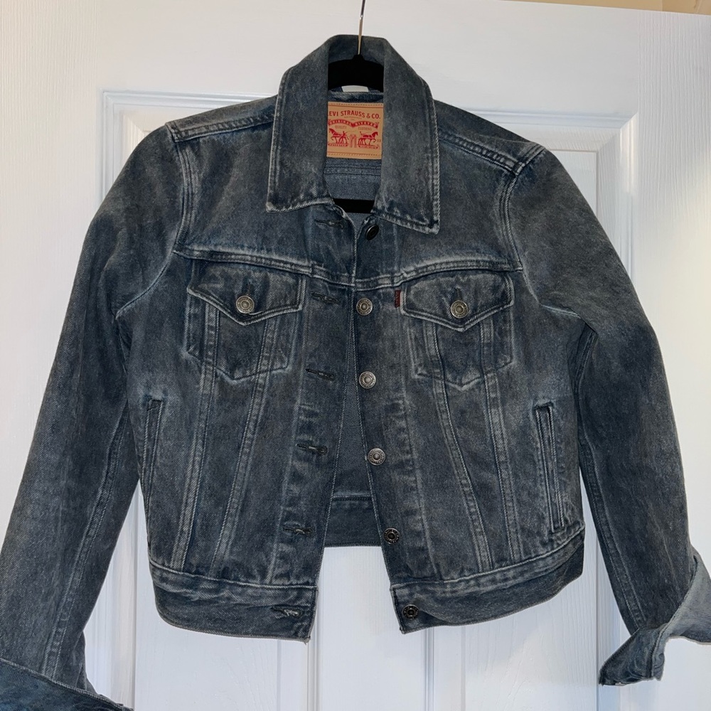 Womens Small Levi Strauss Denim jacket